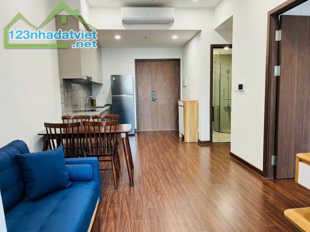 Chính chủ cho thuê căn hộ 2PN CC Masteri Waterfront, Quốc Lộ 5B, Đa Tốn, Gia Lâm, Hà Nội