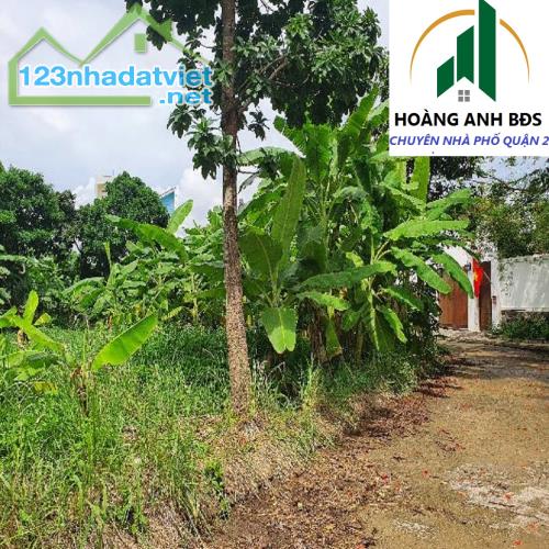 Bán nhà riêng tại phường Bình Trưng Đông , Quận 2 _ 2 tầng kho xưởng_ 148 m2 đất _ Xác địn - 2