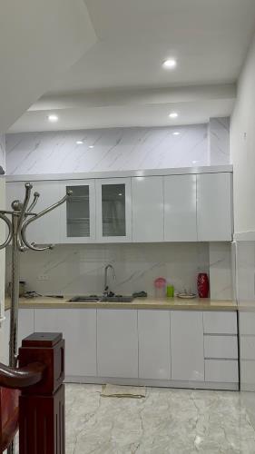 CẦN BÁN NHÀ HOÀNG MAI 5.2 TỶ 30m 5T MT3.3m  NHÀ ĐẸP 2 MẶT THOÁNG OTO ĐỖ CỬA - 1