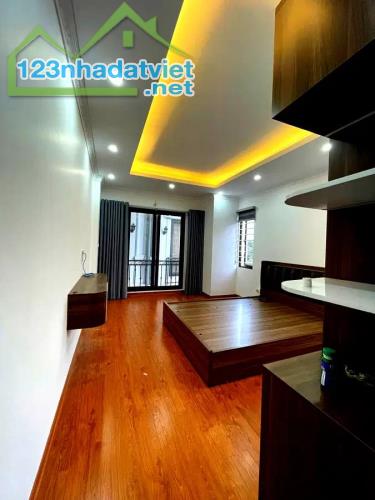 Bán Nhanh Căn 4.49 Tỷ, 38m2, 5 Tầng, Xuân Đỗ, Long Biên - Full Nội Thất, Gần Ô Tô - 2