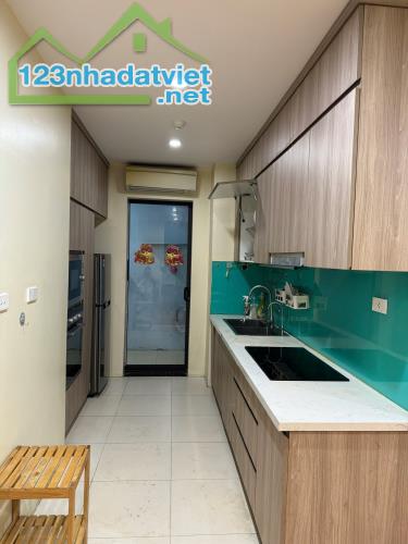 Cho thuê căn hộ chung cư Ecolake view 32 Đại Từ - Hoàng Mai, 75m, 2 PN , full đồ, 11 triệu