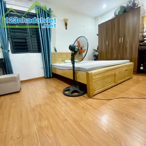 Bán Chung Cư Kiến Hưng, Hà Đông, 2 ngủ 71m2 giá 3 tỷ - 2