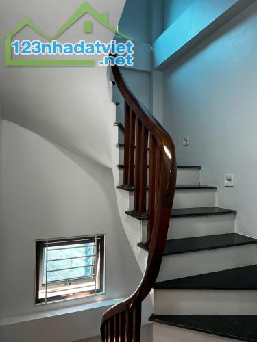 Chính chủ bán nhà Xuân Đỉnh 42m2x5t, mt4, ngõ thông, oto, nội thất lung linh,  7,45 tỷ. - 5