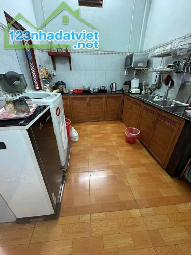 Kẹt quá rồi ! Bán nhà Long Bình Tân 92m2 full thổ cư, đường xe hơi chỉ 2,1 tỷ - 1