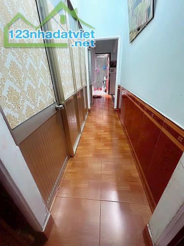 Kẹt quá rồi ! Bán nhà Long Bình Tân 92m2 full thổ cư, đường xe hơi chỉ 2,1 tỷ - 2