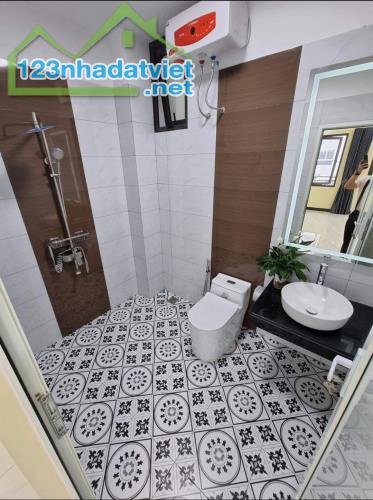 Chính chủ bán nhà Phương Canh 37M 5 Tầng, Gác Lửng, gần phố Trịnh Văn Bô 5.2 tỷ - 5