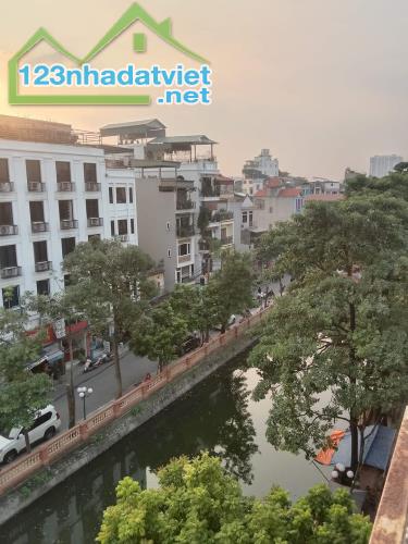 SIÊU PHẨM LÔ GÓC VIỆT HƯNG 61M2 VIEW HỒ,  MẶT NGÕ ÔTÔ TRÁNH ,KINH DOANH. 14TỶ