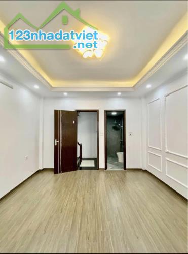 Chỉ 2.5 tỷ có nhà  Phương Canh, xây mới 5 Tầng, 3P ngủ, gần Mỹ Đình 3km - 1