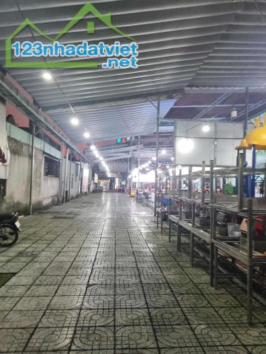 Bán Nhà Hàng Mặt Tiền Lê Thị Hà 1723m2, ngang khủng 24m,dòng tiền 100 triệu tháng - 4