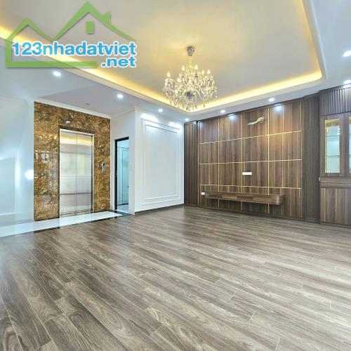 NHÀ ĐẸP, NGÕ 38 XUÂN LA, TÂY HỒ-GẦN PHỐ- THANG MÁY: 53M X6T, MT 5M, GIÁ 11,3 TỶ