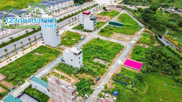 Bán Đất Dịch Vụ Vân Canh Hoài Đức Khu 4,5ha Cạnh Đường Vành Đai 3.5 Khu Phân Lô Có Vỉa Hè.