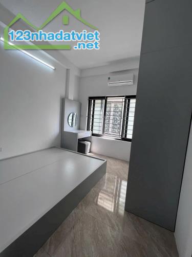 Bán nhà La Phù 3T*30m2, Full nội thất, gõ nông, gần Geleximco, Aeon Hà Đông - 2