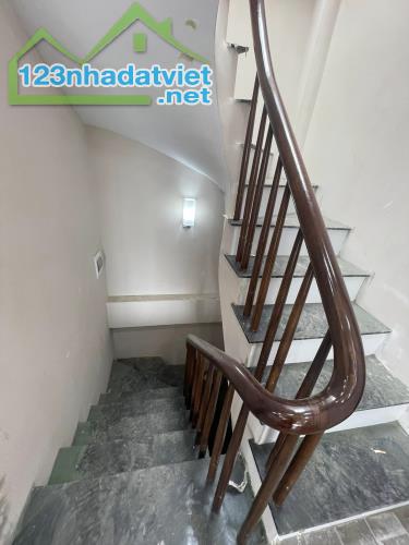 Bán nhà ngõ 208 Giải Phóng-DT 43 m2 x 7 tầng.MT 4m.PHÂN LÔ-Ô TÔ VÀO NHÀ-7 TẦNG THANG MÁY. - 3