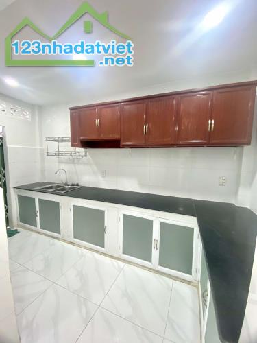 Bán Nhà Nguyễn Thị Búp 70m2, 2 Tầng, nhà cực đẹp giá cực tốt - 3