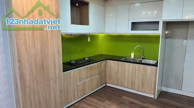 HOT - LÊ DUẨN, 80M2 x 2 TẦNG, PHỐ THỜI TRANG, NHÀ CÒN MỚI VÀO Ở NGAY CHỈ NHỈNH 3 TỶ