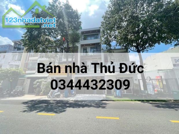 Bán nhà Thủ Đức, Mặt tiền, Căn hộ dịch vụ, Lê Văn Việt, 120 m2, Thu nhập 35 triệu/th, 12ty