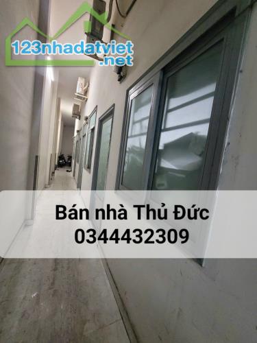 Bán nhà Thủ Đức, Mặt tiền, Căn hộ dịch vụ, Lê Văn Việt, 120 m2, Thu nhập 35 triệu/th, 12ty - 2