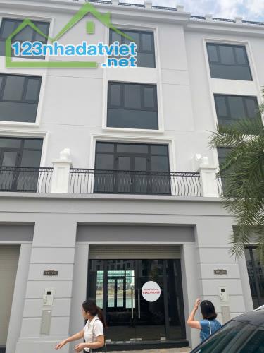 !! CHÍNH CHỦ CHO THUÊ CĂN SHOPHOUSE 4 TẦNG TẠI Vinhomes Royal Lsland VŨ YÊN, HẢI PHÒNG - 4