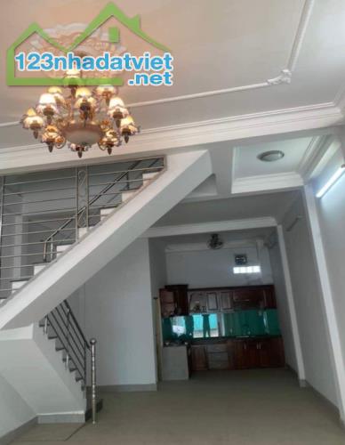 Bán nhà 2T MẶT TIỀN KD -100m2- Nguyễn Duy Trinh-Quận 9-Nhỉnh 8 tỷ - 1