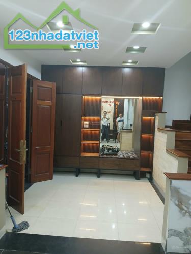 Nhà mặt đất giá chung cư: Nhà mới Nhân Hòa sát Hoàng Đạo Thúy 5T 54m2 MT 7.5m 20m ra phố - 4