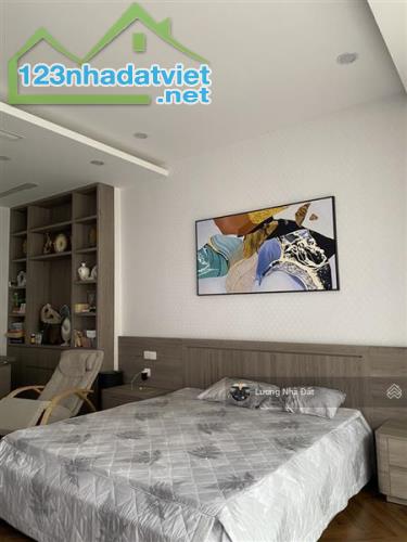 Bán nhà Hồ Tùng Mậu, View hồ điều hòa - Kinh doanh - Văn phòng, dt 74m² 5T giá 18 tỷ. - 5