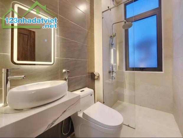 VỊ TRÍ VIP NHẤT  ĐỖ XUÂN HỢP, QUẬN 9, THỦ ĐỨC, TP HCM, HXH, NỞ HẬU TÀI LỘC, DTSD: 175M2,