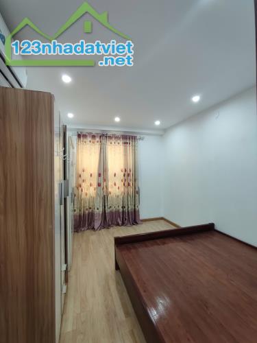 Bán Nhanh căn hộ 63m2 TK 2PN, 1VS tòa CT8 Đại Thanh, Full NT đẹp. Giá nhỉnh 2 tỷ. - 4