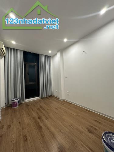 Bán nhà riêng ngõ 15 Phương Mai 35,5m2 5T MT 4m Ô Tô Giá 6,25 Tỷ - 2