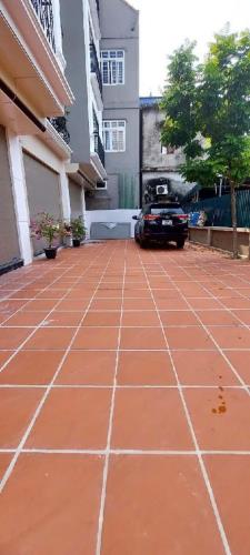 CỰC HIẾM - VẠN PHÚC HÀ ĐÔNG 40M x 5 Tầng nhà ở x 100m sân rộng trước nhà. Giá 8.75 tỷ (còn - 4