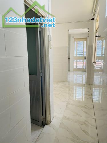 Chỉ 3,7 tỷ 2 mặt hẻm nhựa 5m Q6 tiện kinh doanh - 2