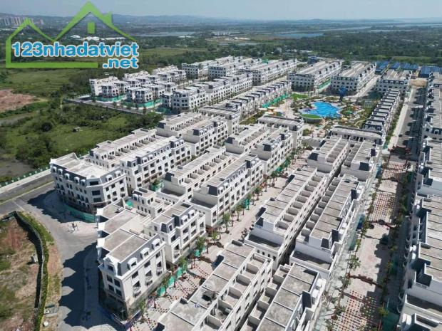 Mở bán khu đô thị nghỉ dưỡng đầu tiên tại Vinhomes Golden Avenue tại TP cửa khẩu Móng Cái - 3