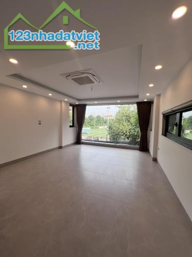 ⚜️ Mặt phố Tây Hồ, Vài bước ra Hồ Tây, Lô góc, 47m2 7T Thang máy MT 5m, Chỉ 29 Tỷ ⚜️