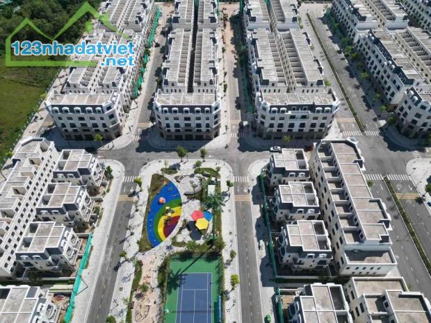 Quỹ ngoại giao Vinhomes Golden Avenue Móng Cái (60m2, 90m2), CK đến 20%, thuê 16%/4 năm