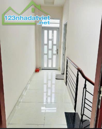 SIÊU PHẨM GIÁ RẺ 3 TẦNG MỚI ĐẸP GẦN MŨI TÀU TRƯỜNG CHINH - 57M2(4x14.7) - CHỈ 5 TỶ XÍU - 2