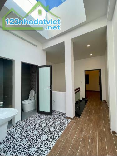 Bán nhà Tô Hiệu, Trại Cau, Lê Chân, HP. 3 tầng, 40m2, 2,95 tỷ. Ngang 4m, t3b - 1