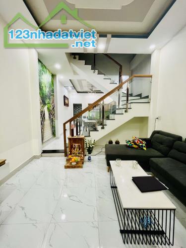 🏘️🚘BÁN NHÀ 2 TẦNG Q12 CẠNH ĐƯỜNG TRẦN THỊ HÈ - NHÀ KỀ NGAY HIỆP THÀNH CITY, ĐẸP SẴN Ở NG