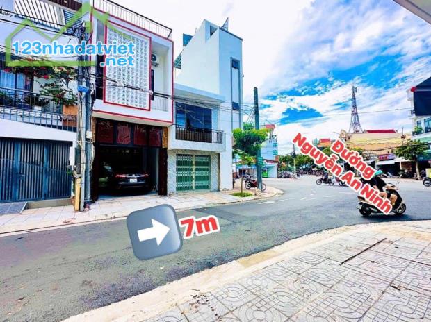 bán nhà mặt tiền 1 Trệt 1 Lầu trung tâm vũng tàu, đường Nguyễn An Ninh DT: 67m²