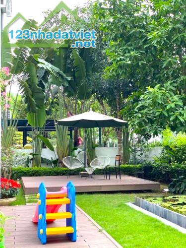 Bán Biệt thự sân vườn Gamuda Gardens 330m2 - Căn góc, Vỉa hè quyền lực, Nhỉnh 60 tỷ - 1