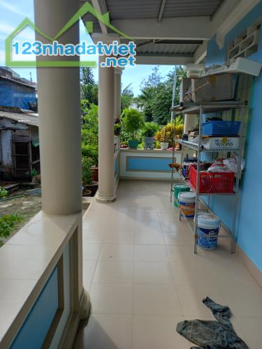 Cần bán nhanh-Đất tặng Nhà rất Đẹp-Tiến Lợi-Phan Thiết-DT 207m2,có 107m2TC,MT 12m - 2