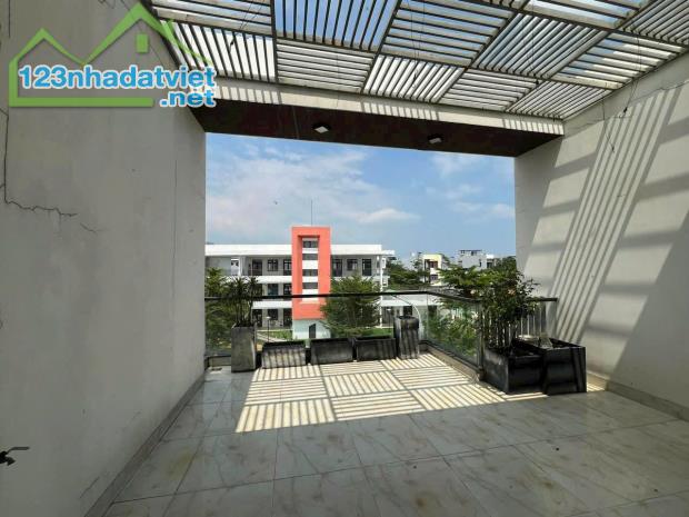 Siểu phẩm nhà 3 tầng Thanh Lương 19 view công viên, Hòa Xuân - 3