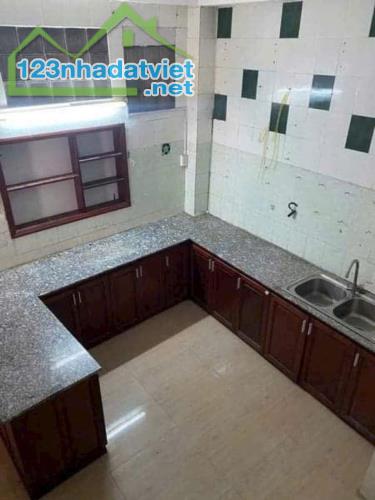 Bán nhà riêng 4,2*11 Dạ Nam 3 tầng 2PN 2wc phường 2 quận 8 giá chỉ 4,6 tỷ - 2