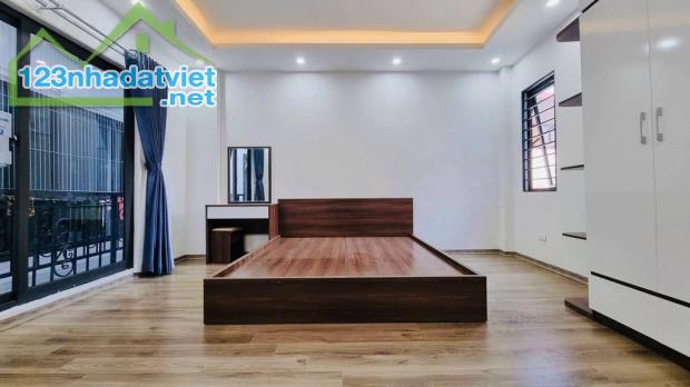 NHÀ ĐẸP BÙI XƯƠNG TRẠCH - MẶT TIỀN RỘNG - NGÕ THÔNG - FULL NỘI THẤT - 31m2, 5T, CHỈ 6,9 Tỷ - 3