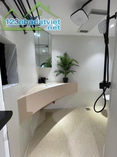 BÁN TÒA NHÀ GIẢI PHÓNG 90M2*7T, 22P, DÒNG TIỀN 120TR/TH Ô TÔ TRÁNH 50M