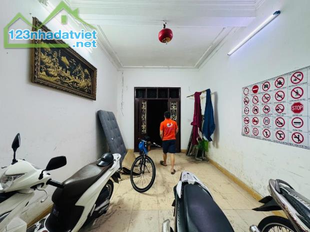 💥Giá Đầu Tư! Thịnh Quang, Ngã Tư Sở, Ngõ Rộng Thoáng, Sổ Vuông A4, DT 40m2, Giá 7.8 Tỷ - 2