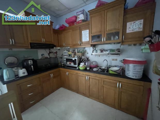 HÓC MÔN, THỚI TAM THÔN, NHÀ 115M2 NGANG 8M, HẺM 5M, CHỈ NHỈNH 5 TỶ - 1
