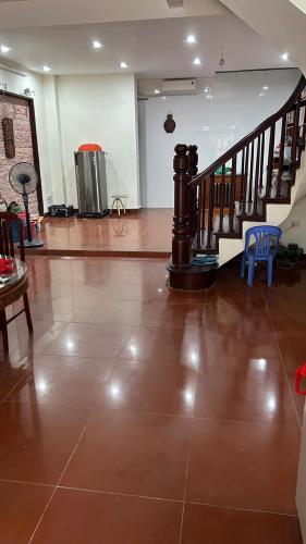 CHO THUÊ LÀM KD SẠCH NHÀ BIỆT THỰ LK ĐƯỜNG OTO KĐT DỊCH VỌNG,  90m2 - 5 TẦNG - 37TR - 4