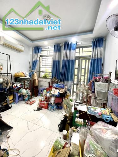 Bán Nhà Riêng Ở Ngay,Hẻm 12M ÔTô Tránh, Gần CITYLAND Phan Văn Trị,47M2, - 8.49 TỶ - 3