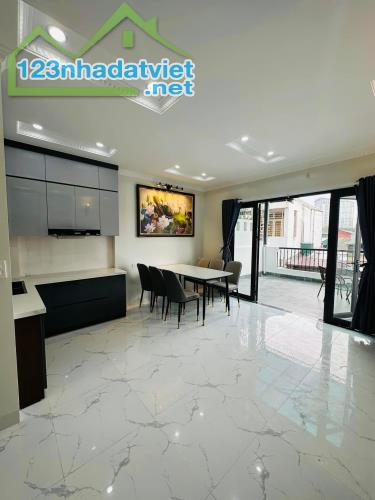 6 TẦNG THANG MÁY ĐỘI CẤN BĐ, 41/45M, MT 4,6M, LÔ GÓC VỈA HÈ Ô TÔ TRÁNH KINH DOANH