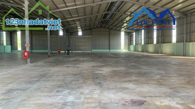 Bán xưởng giá rẻ 3000m2 chỉ 16 tỷ. Thiện Tân-Vĩnh Cửu-Đồng Nai