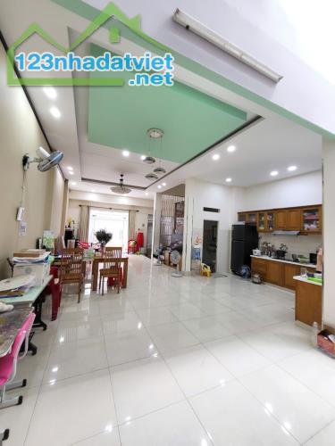 Bán nhà Dt 7 * 15m, 4 Tầng Hxh Lũy Bán Bích, Tân Thành, Tân Phú, Chỉ 10 Tỷ 1 - 1